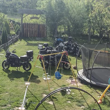 Seosko Domacinstvo-nedodjija *