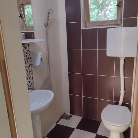 Seosko Domacinstvo-nedodjija * アパティン